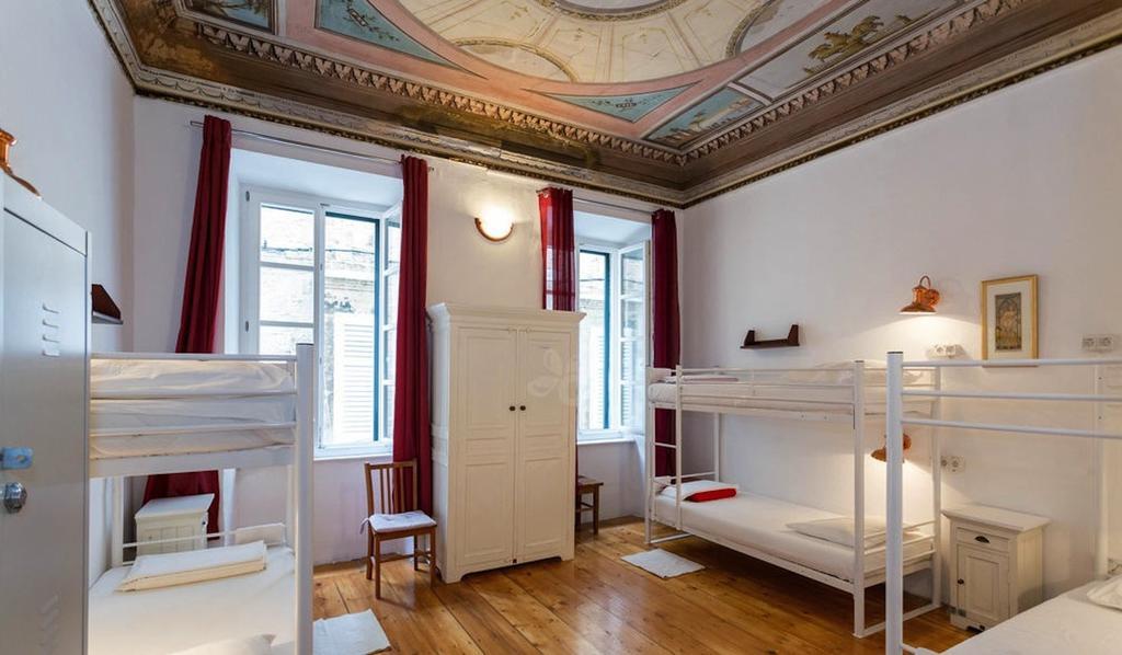 Old Town Hostel Дубровник Экстерьер фото